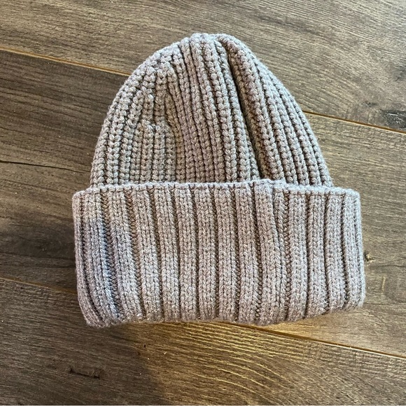 Britts Knits toque cable knit winter toque grey - Picture 2 of 3